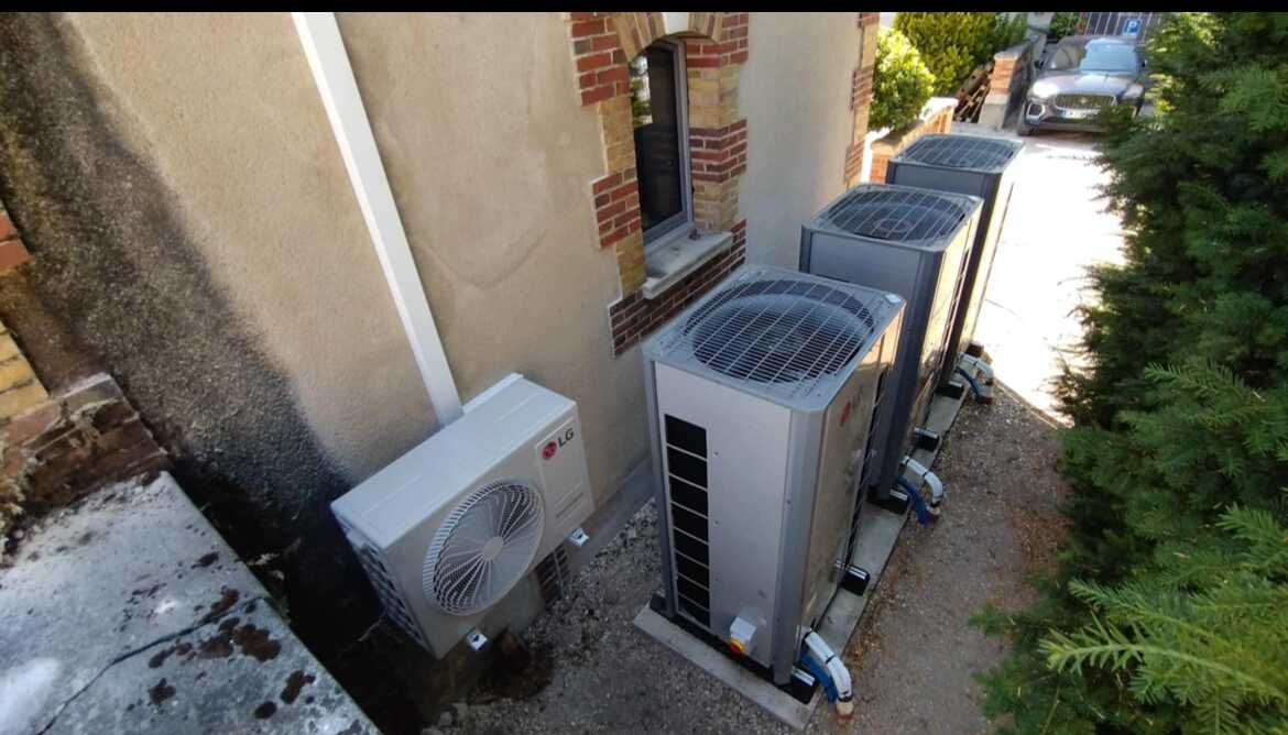 Lire la suite à propos de l’article Celsius réalise la climatisation complète d’un hôtel à Auxerre : 48 unités installées pour chauffage et rafraîchissement